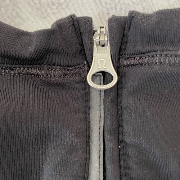 Lululemon Run: Warm Up Crew - Picture 6 of 10